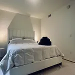Serenity Retreat In Santa Monica